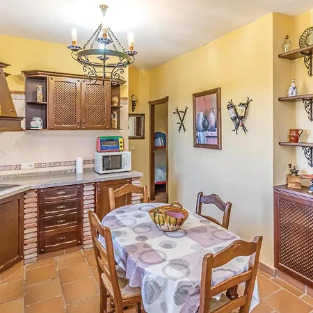 Cozy Home In Periana With Outdoor Swimming Pool Periana